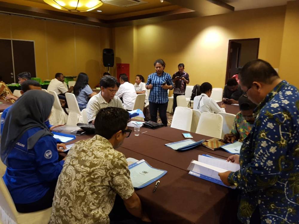 Tampak peserta UKW kelas Utama sedang mengikuti ujian (ft/SO)